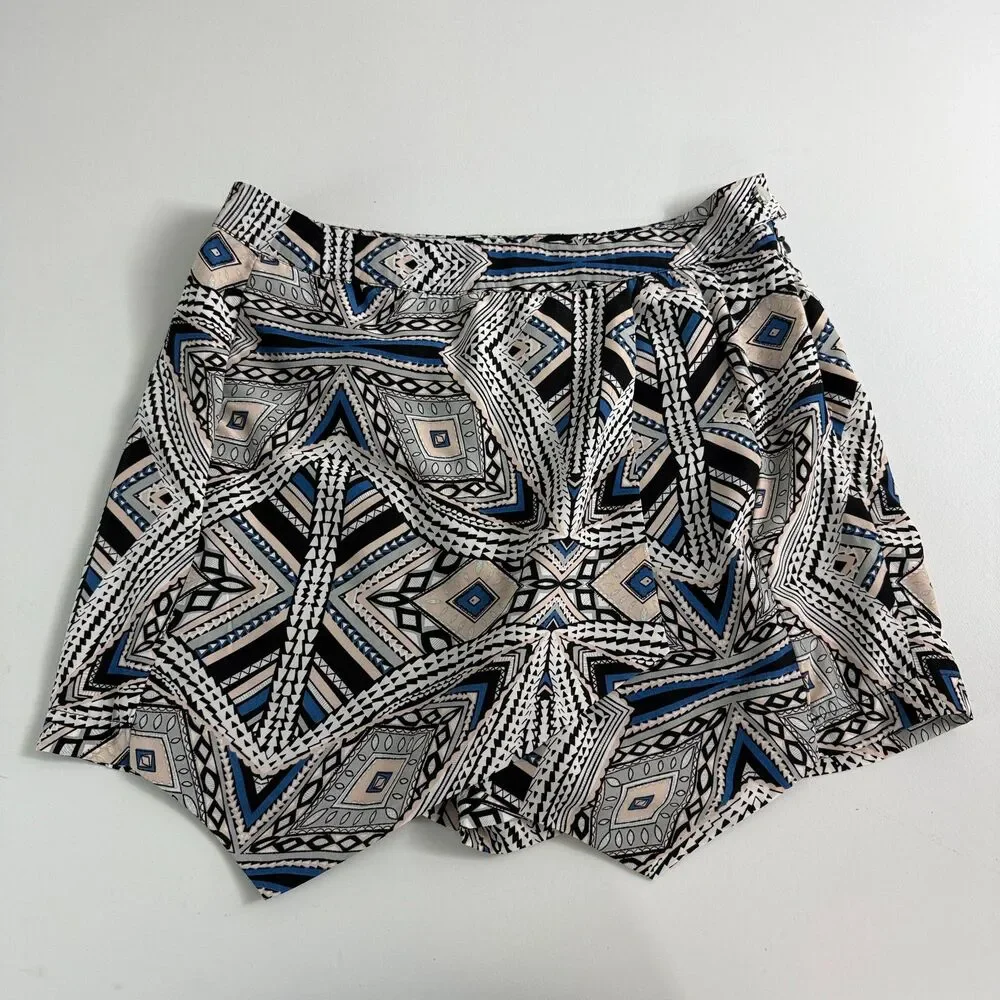 Mossimo Women's Multicolor Print Skort Side Zipper Size 2